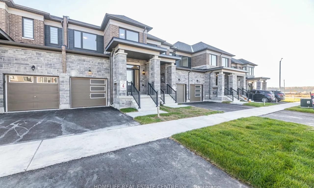 10 Rochester Dr, Barrie, ON L9J 0W1
