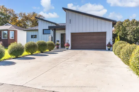 236 Cox Mill Rd, Barrie, ON L4N 4G5