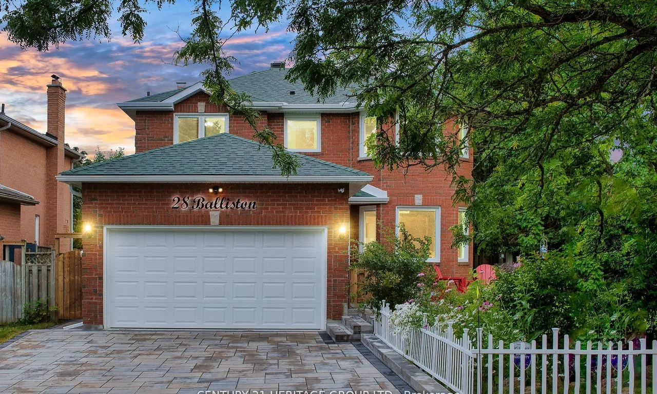 28 Balliston Rd, Barrie, ON L4N 6Z6