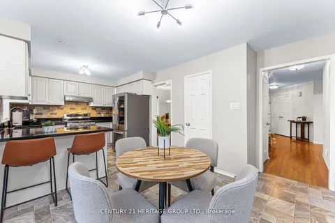 28 Balliston Rd, Barrie, ON L4N 6Z6