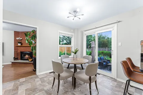 28 Balliston Rd, Barrie, ON L4N 6Z6