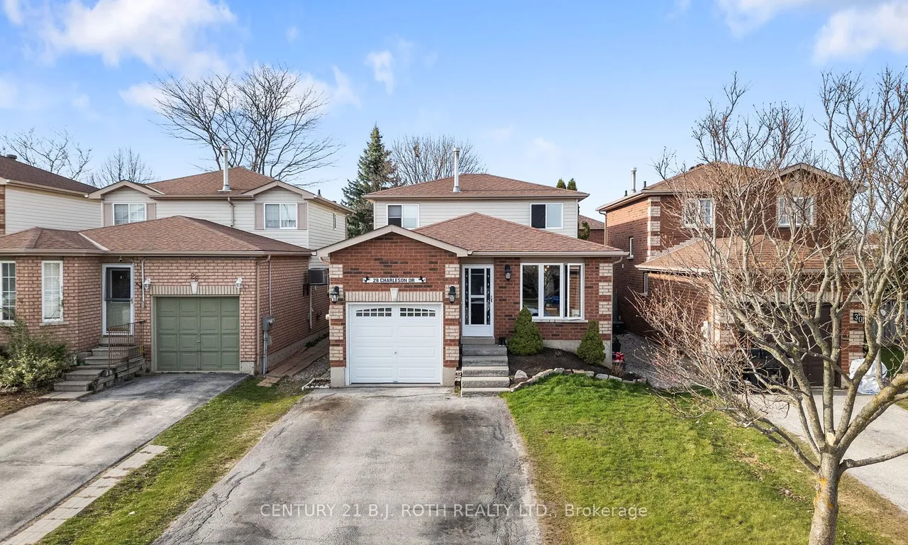 28 CHARLESON Dr, Barrie, ON L4N 8N7