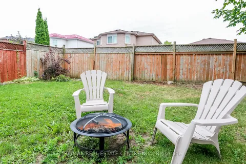 23 Wice Rd, Barrie, ON L4N 8S4