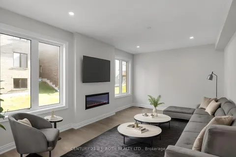 109 BEARBERRY Rd, Springwater, ON L0L 1Y3