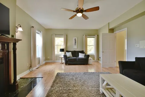 85 Old Country Rd, Oro-Medonte, ON L0K 1N0