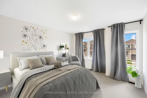 25 Shepherd Dr, Barrie, ON L9J 0K4