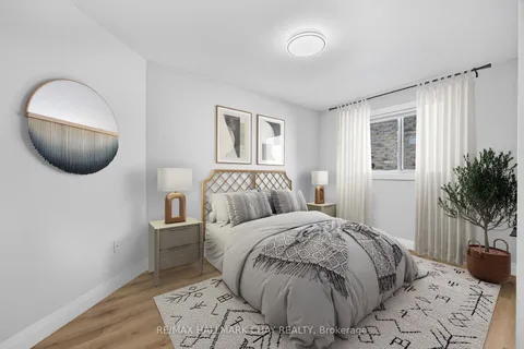 134 Country Lane, Barrie, ON L4N 0N2