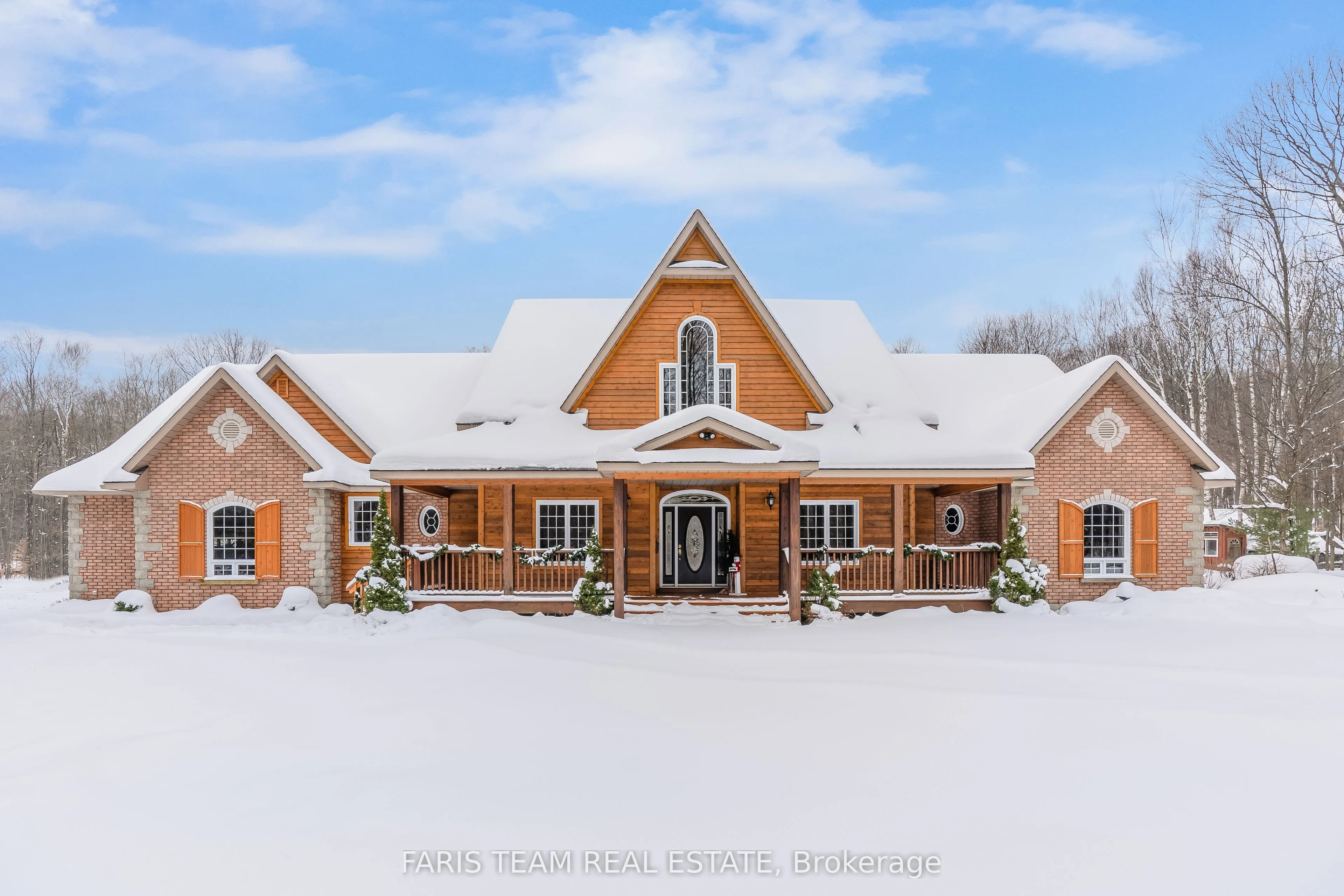 697 Lafontaine Road, Tiny, ON L9M 0S5