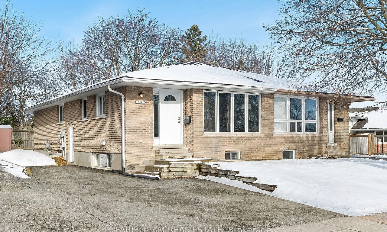 22A Bernick Dr, Barrie, ON L4M 5J5