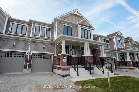 12 Hylton Dr, Barrie, ON L9J 0W5