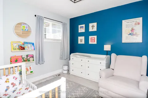 99 Churchland Dr, Barrie, ON L4N 8P1
