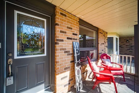 100 D&apos;ambrosio Dr, Barrie, ON L4N 7N5