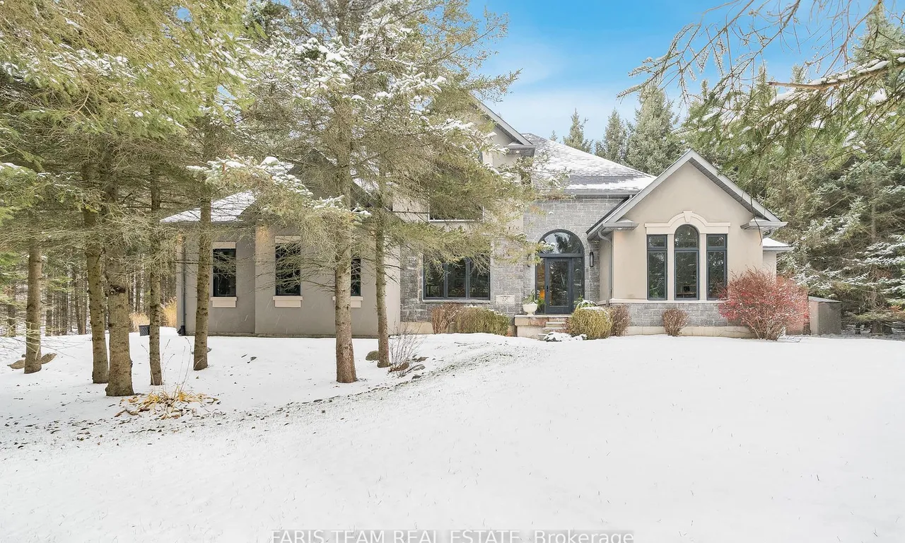 18 Red Oak Cres, Oro-Medonte, ON L0L 2L0