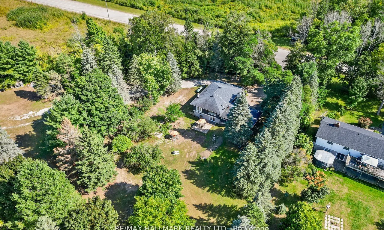 2422 Snow Valley Rd, Springwater, ON L9X 1K1