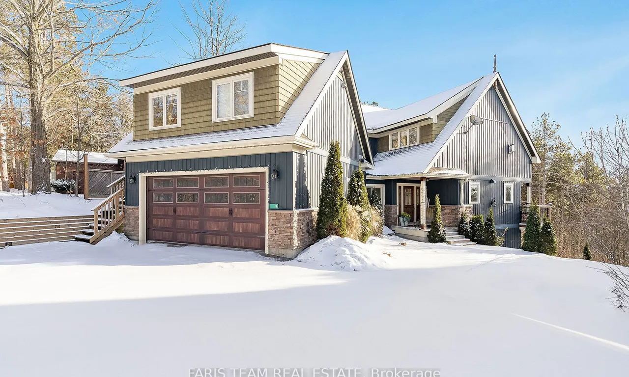 7 Pine Pt, Oro-Medonte, ON L4M 4Y8