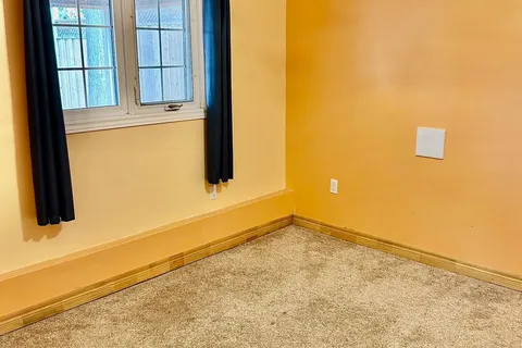 108 Ardagh Rd, Barrie, ON L4N 9B7