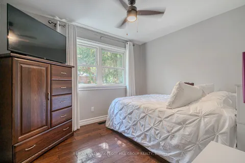 65 Melrose Ave, Barrie, ON L4M 2B1