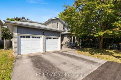 460 Grove St, Barrie, ON L4M 5W2