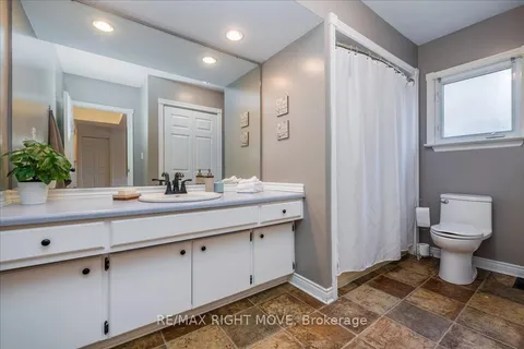 26 George St, Orillia, ON L3V 2V3