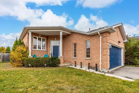 20 Jagges Dr, Barrie, ON L4N 0X1