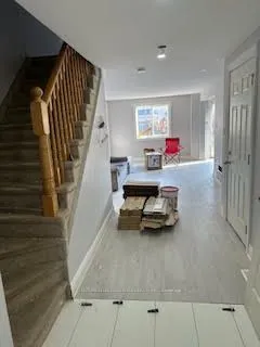 232 Nathan Cres, Barrie, ON L4N 0N3