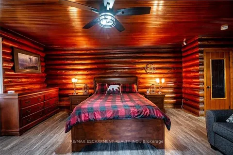 1 Kerr Crescent, ON P0K 1X0