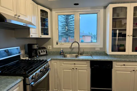 560 Fay Cres, Timmins, ON P4N 7K7