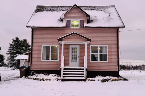 52 Doyon St, Fauquier-Strickland, ON P0L 1G0