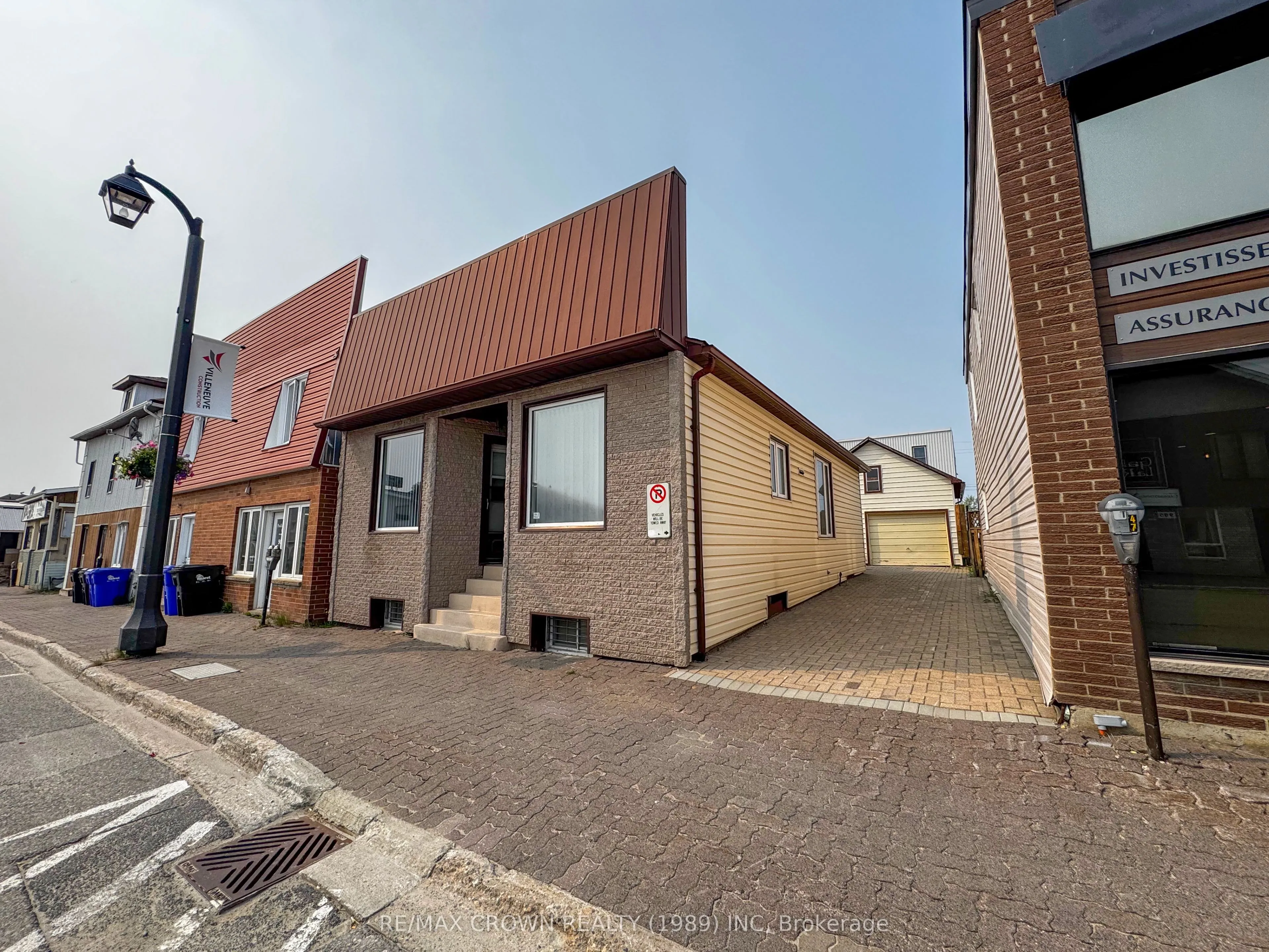 906 George Street, Hearst, ON P0L 1N0
