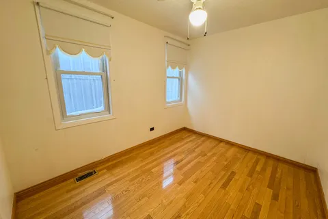 906 George Street, Hearst, ON P0L 1N0