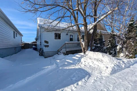 239 Birch St, Timmins, ON P4N 6E4
