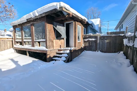 239 Birch St, Timmins, ON P4N 6E4