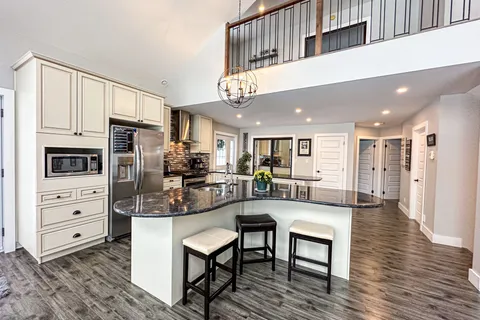 198 Big Nellie Lake Road, ON P0K 1G0