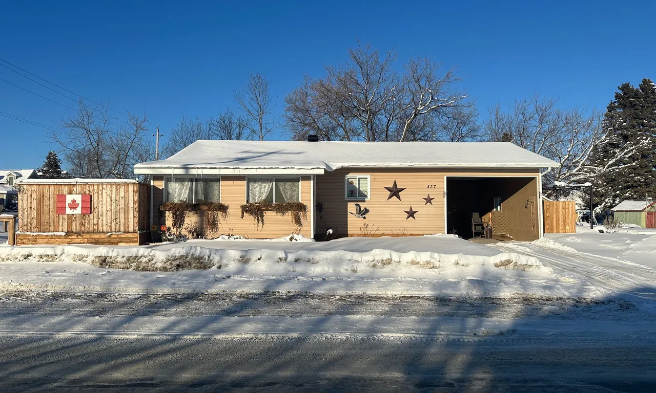 427 Third St, Cochrane, ON P0L 1C0
