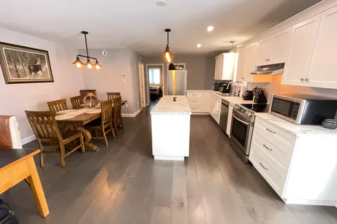 15 Seventh Avenue, Armstrong, ON P0J 1E0