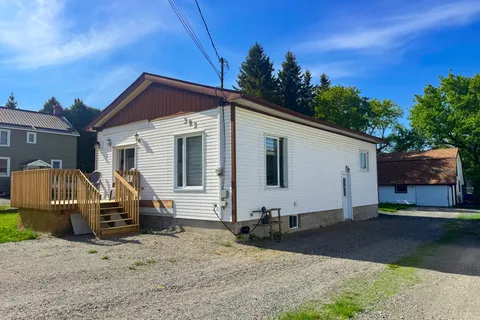 393 McCamus Street, ON P0J 1P0
