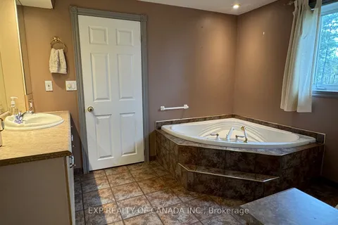 789 Highway 652 N/A, Cochrane, ON P0L 1C0