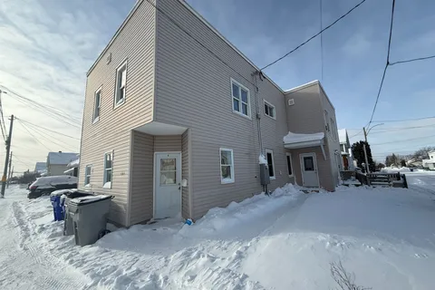 201-203 Balsam Street, Timmins, ON P4N 2E3