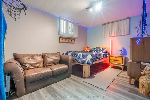 11 Hazel Street, Kapuskasing, ON P5N 2R6