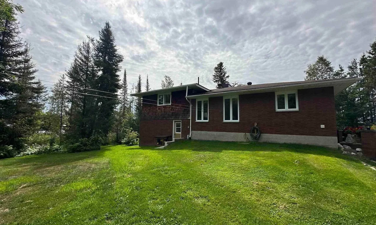 466 Grenfell Rd, Timiskaming Remote Area, ON P0K 1T0