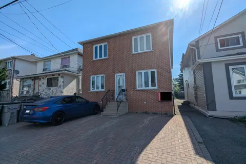 288 Birch Street, ON P4N 2B3