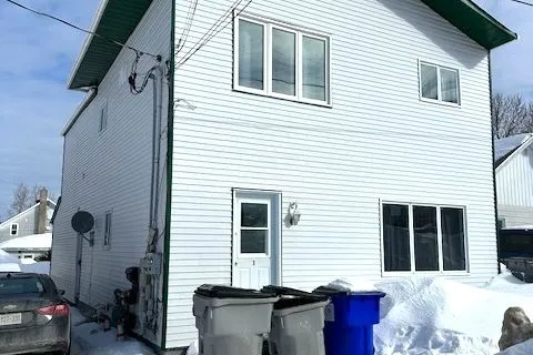 48 Kent Avenue, Timmins, ON P4N 3B8
