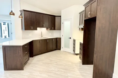 18 Golf Street, Kapuskasing, ON P5N 3J6
