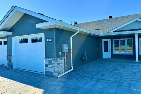 22 Golf Street, Kapuskasing, ON P5N 3J6