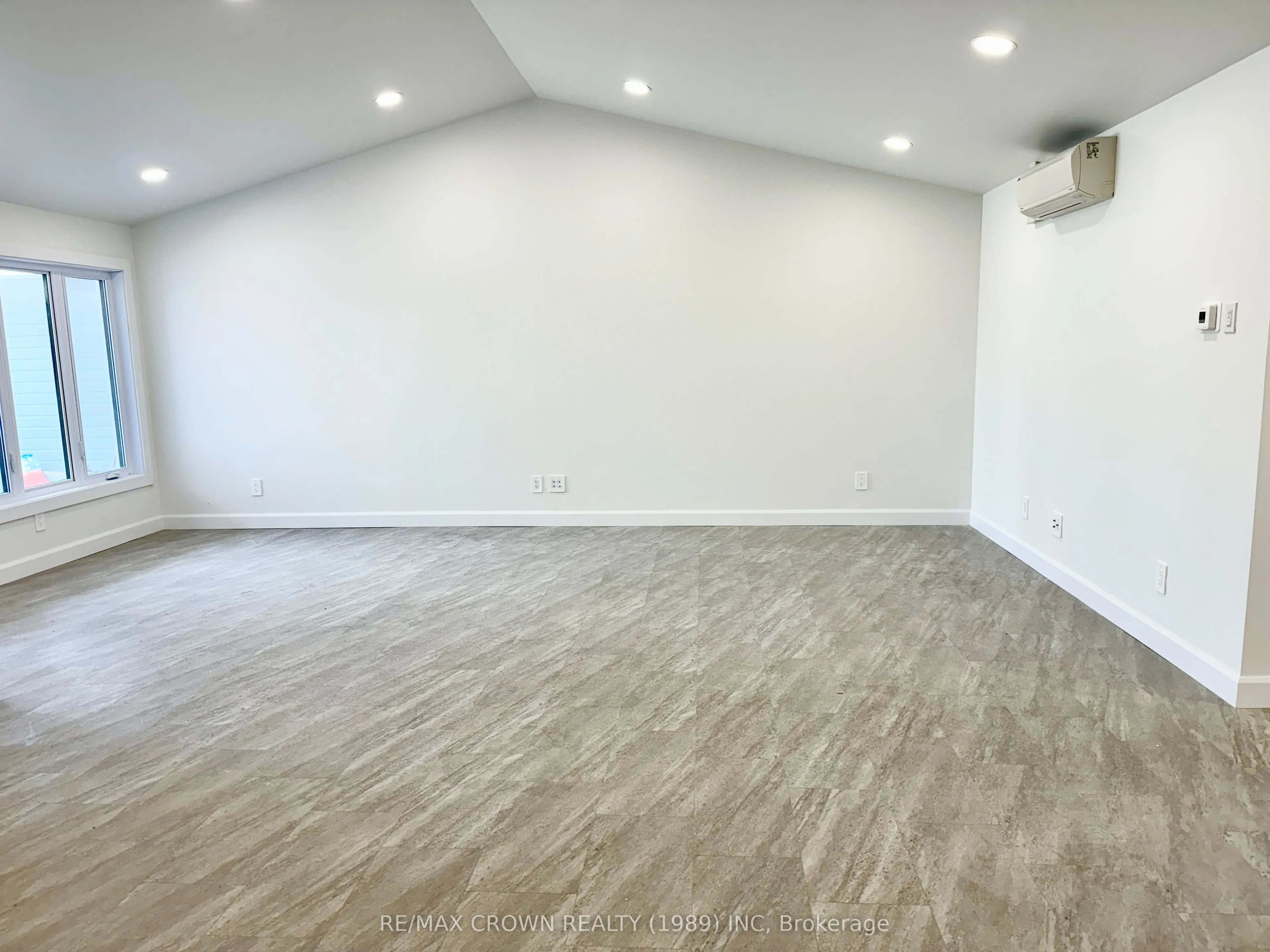 24 Golf Street, Kapuskasing, ON P5N 3J6