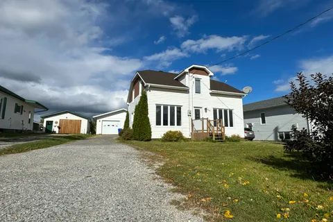 626 Veilleux Street, Hearst, ON P0L 1N0
