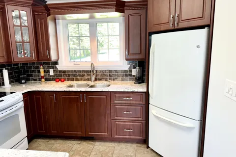 37 Bayview Road, ON P0L 1V0