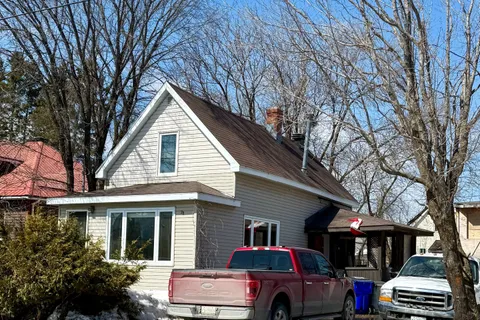 70 Powell Avenue, Timmins, ON P0N 1H0