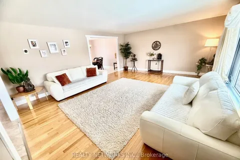 522 Spooner Drive, Timmins, ON P4N 4R5