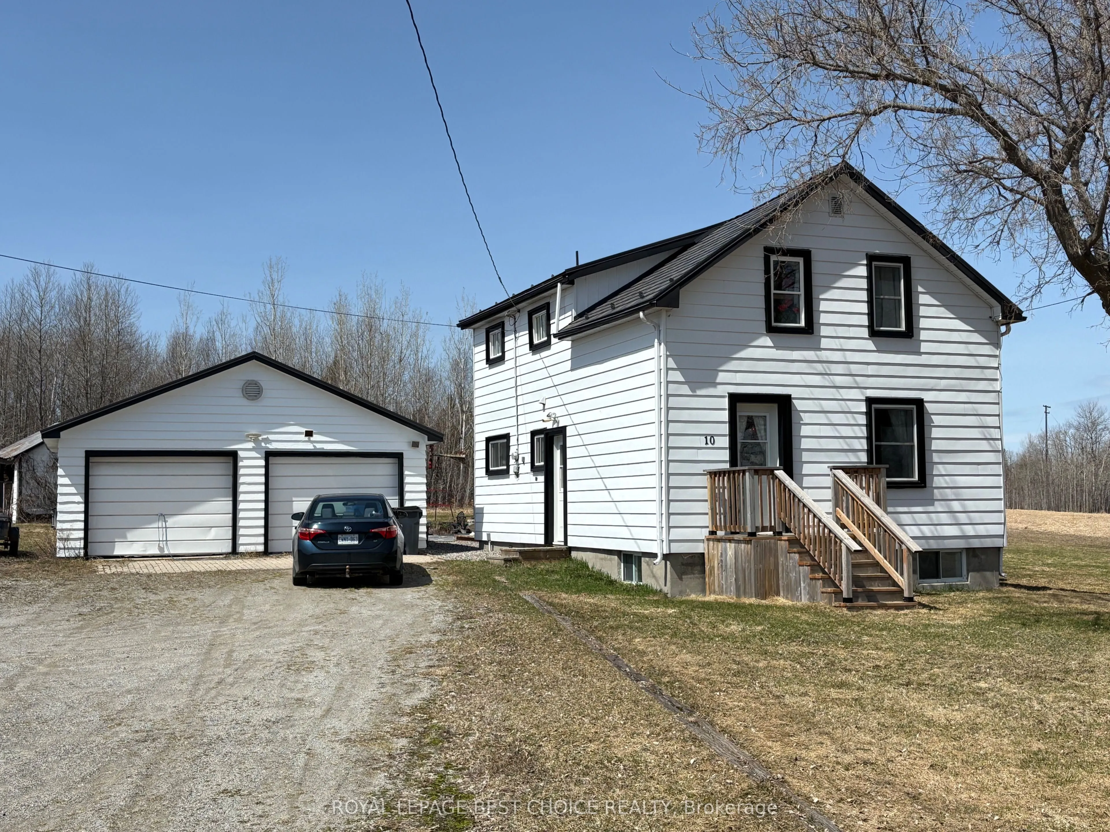 10 Rorke Avenue, Temiskaming Shores, ON P0J 1K0